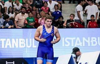 U17 Dünya Güreş Şampiyonası’nda Cemal Yusuf...