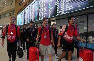 U23 Avrupa Atletizm Şampiyonası’nda rekor kıran...