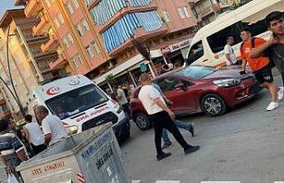 ’U’ dönüşü yaparken otomobilin çarptığı...