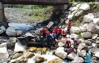 UMKE gönüllülerinden gerçeğini aratmayan tatbikat