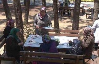 Ümraniye Belediyesi kimsesiz yaşlılara etkinlik...