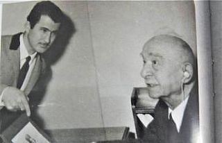 Ünlü isimlerin modacısı Nail Yurdakul hayatını...