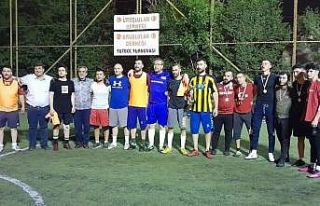 Uruşlular futbol turnuvasında bir araya geldi