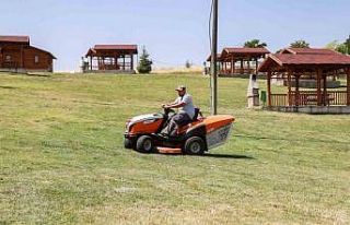 Uşak Belediyesi üst yapı çalışmalarına hız...