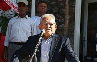 Vali Çiçek Ve Başkan Büyükkılıç, Sarkafe Pastanesi...