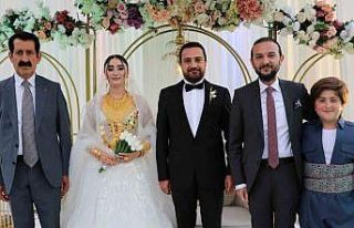 Van’da dillere destan düğün töreni