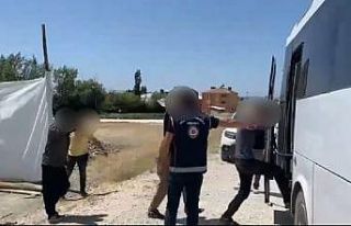 Van’da operasyon: Yer kazılarak yapılan metruk...