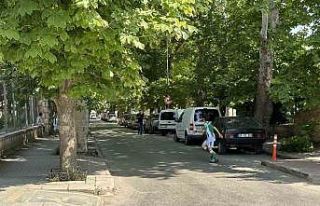 Vatandaşlar kaza ihtimaline karşı trafik önlemi...