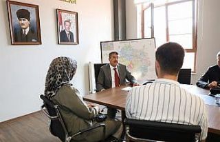 Vatandaşların taleplerini dinledi