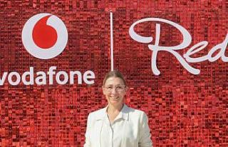 Vodafone Red’liler 1 yılda 1,4 milyar TL tasarruf...