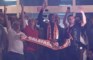 Wilfried Zaha, İstanbul’a geldi