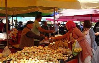 Yağış ve sel baskınları pazar fiyatlarını etkiledi