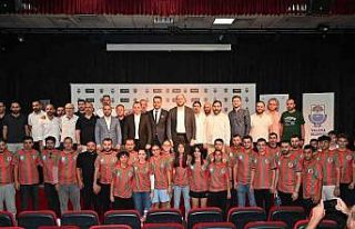 Yalovaspor’da sponsorluk anlaşması töreni