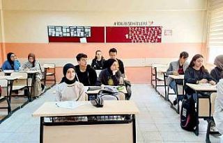 Yaz dönemi kursları ve yaz okulları başladı