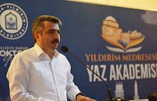 Yıldırım medresesi yaz okulları başladı