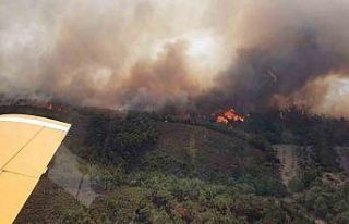 Yunanistan’a gönderilen Türk uçakları yangınlarda...