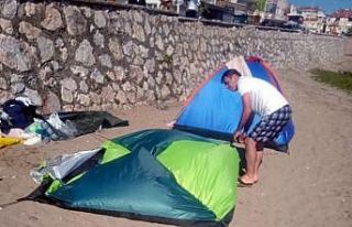 Zabıtadan ‘çadır’ operasyonu