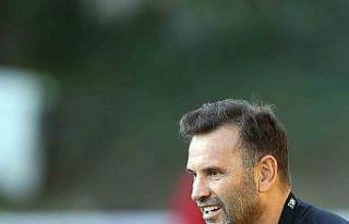 Zaha ve Bakambu, Galatasaray ile ilk antrenmanına...