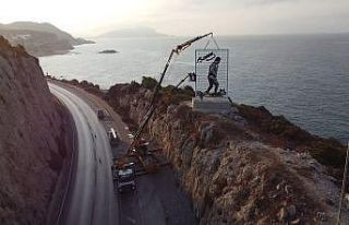 100’üncü yıla özel dev Atatürk silüeti