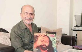 10 yıldır biriktirdiği arşivinde 350 bin eser...