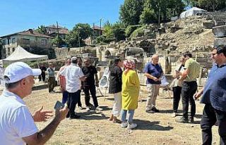 2 bin yıllık antik kentte ilk çini sergisi