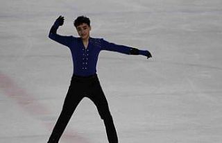 5 yaşında başladığı artistik buz pateni sporunda...