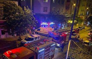 Açık unutulan ocak yangın paniğine sebep oldu