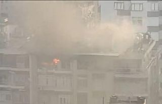 Adana’da apartman dairesi alevlere teslim oldu