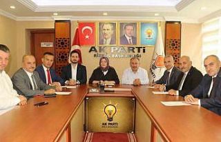 AK Parti Rize’de 5 ilçe başkanı aday adayı olmak...