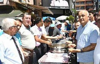 Alaplı Belediyesi’nden Aşure ikramı