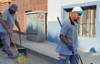 Alaşehir’de her caddeye temizlik ekibi