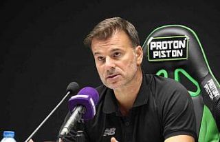 Aleksandar Stanojevic: “Kalecimiz sayesinde maç...