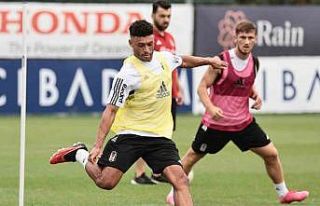 Alex Oxlade-Chamberlain, Beşiktaş’ta ilk antrenmanına...