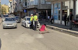 Alkollü kadın caddeyi birbirine kattı