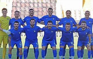 Altay, hazırlık maçında güldü