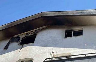 Ankara’da korkutan çatı yangını