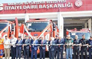 Araç filosunu genişleten Balıkesir itfaiyesi afet...