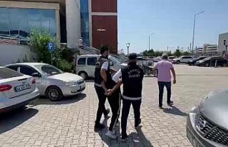 Aranan şahıs Adana’da yakalandı