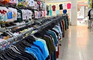 Arnavutköy’de hırsızlık yaparken yakalanan kadın,...