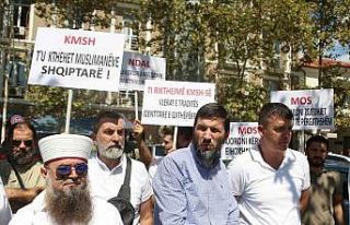 Arnavutluk’ta FETÖ protestosu