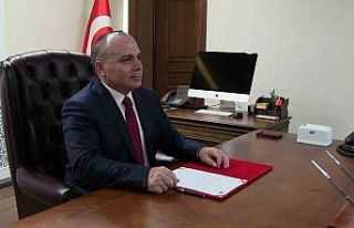 Artvin Valisini Cengiz Ünsal görevine başladı