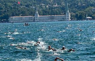 Asya ve Avrupa 35. kez kulaçlarla birleşti