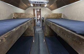 Atıl araçlar, mobil yaşam otobüsüne dönüştürülüyor