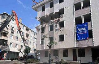 Avcılar’da kentsel dönüşüm çalışmasında...