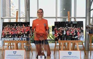 Avrupa Şampiyonunun final maçı kareleri sergi oldu