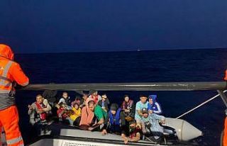 Ayvacık açıklarında 31 kaçak göçmen yakalandı