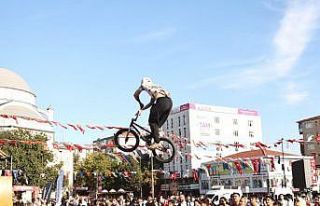 Bağcılar’da “Zafer Turu” bisiklet sürüşü...