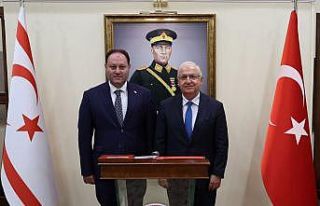 Bakan Güler, KKTC İçişleri Bakanı Öztürkler...