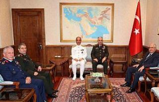 Bakan Güler, TSK Komuta Kademesi’ni kabul etti
