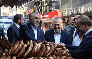 Bakan Işıkhan, Kocaeli’de esnafla bir araya geldi